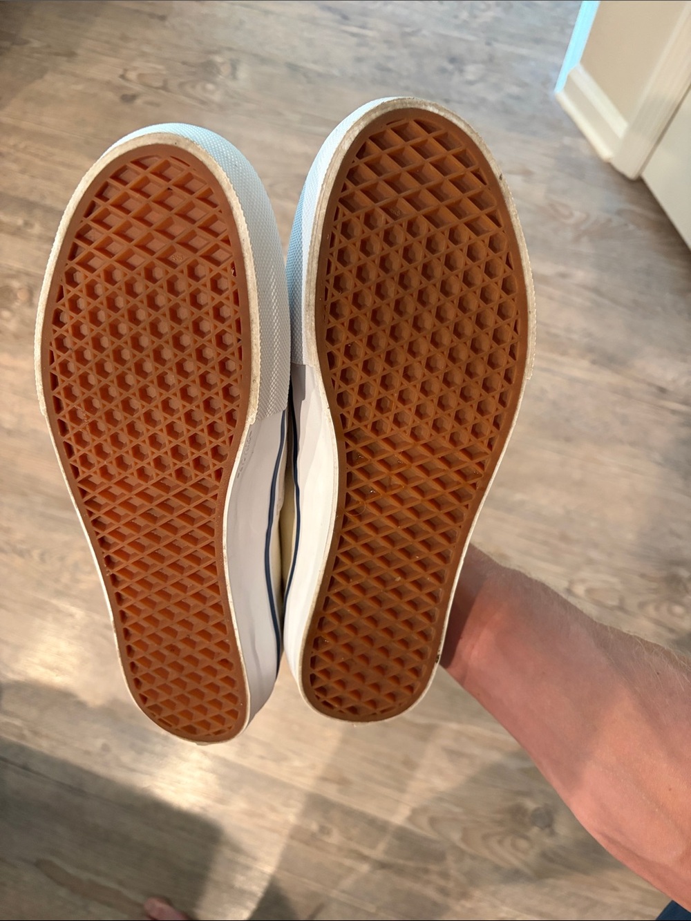 Vans Low-Top Canvas Sneakers in Off-White with Blue Stripe - Picture 4 of 4